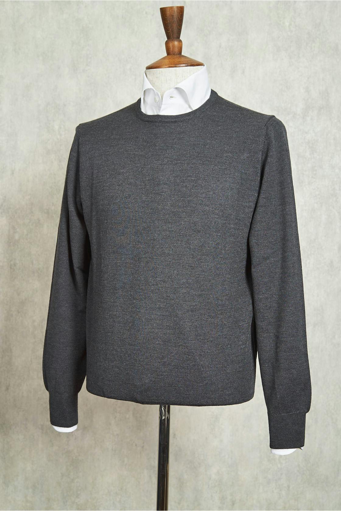 Ascot Chang Dark Grey Extra-Fine Merino Wool Round Neck Sweater